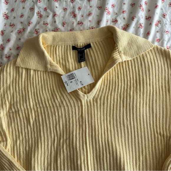 Forever 21 Yellow Sweater - Picture 4 of 5